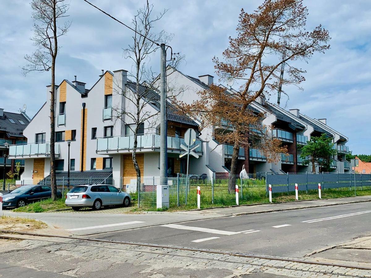 Apartament Hampton Bay Jantar Bagian luar foto