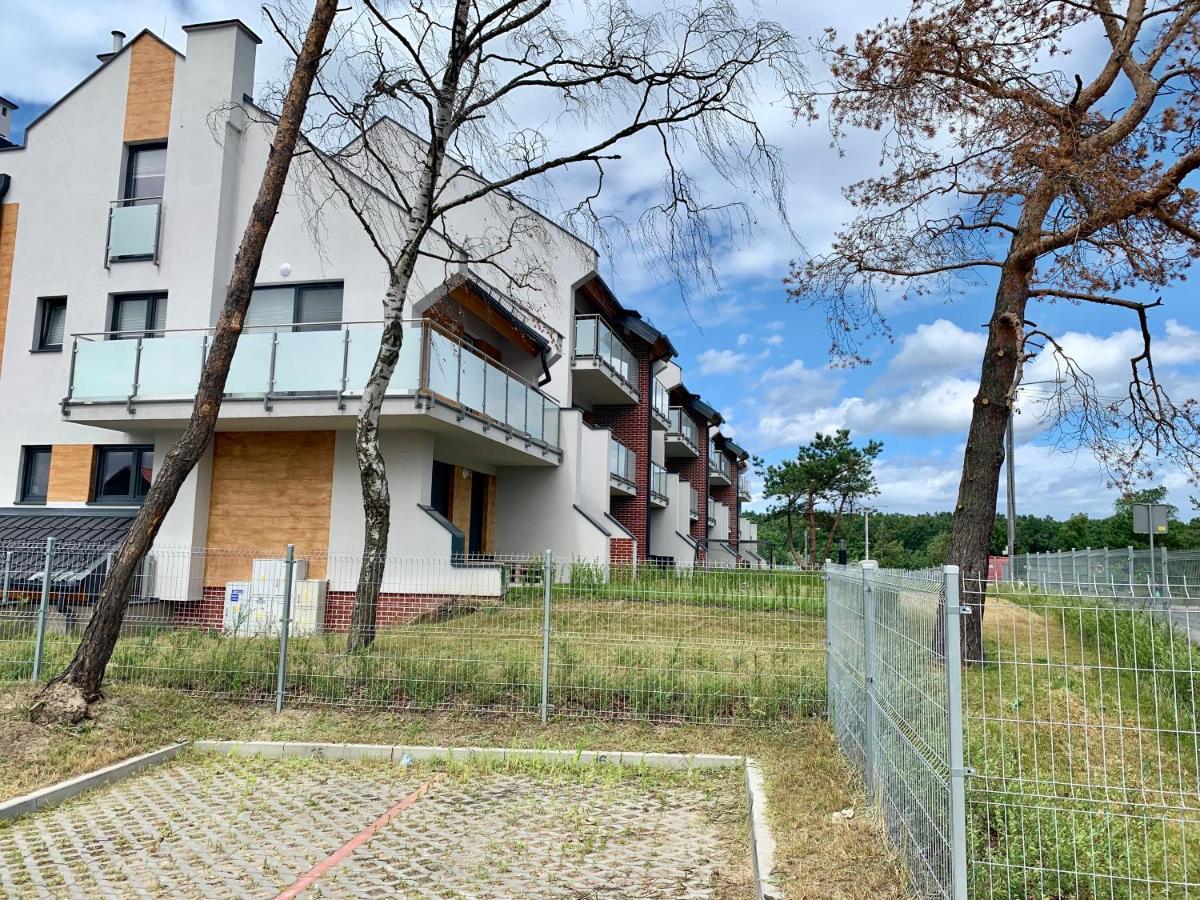 Apartament Hampton Bay Jantar Bagian luar foto